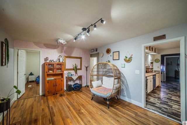 587 Elder St, Calvert City, KY 42029