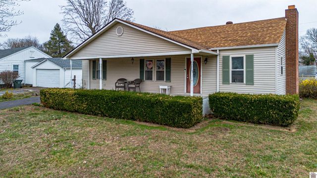 587 Elder St, Calvert City, KY 42029