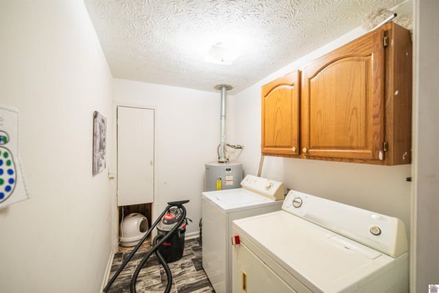 587 Elder St, Calvert City, KY 42029