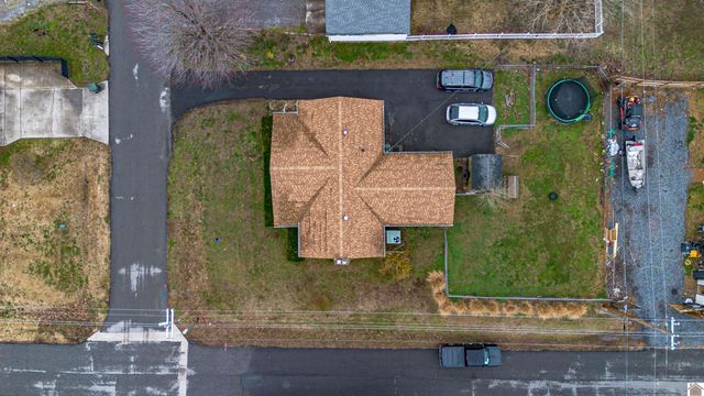 587 Elder St, Calvert City, KY 42029