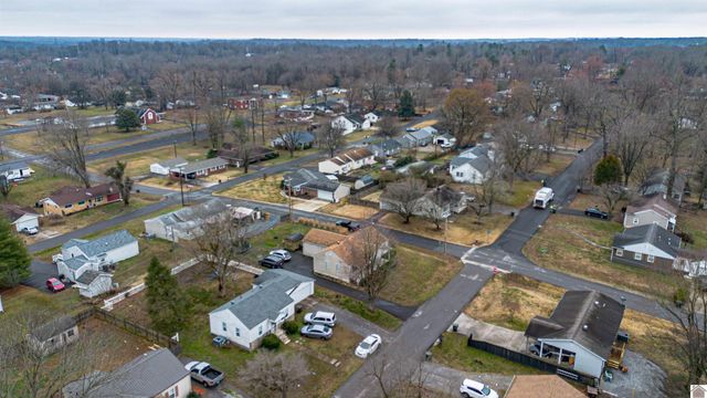 587 Elder St, Calvert City, KY 42029