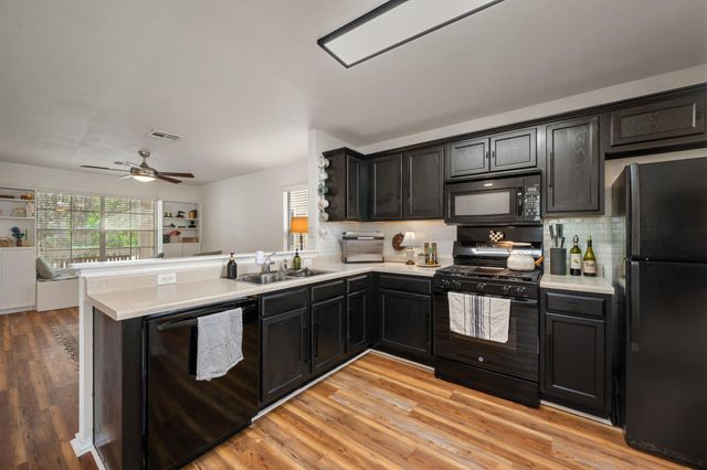 709 N Cascades Ave 1, Pflugerville, TX 78660