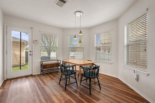 709 N Cascades Ave 1, Pflugerville, TX 78660