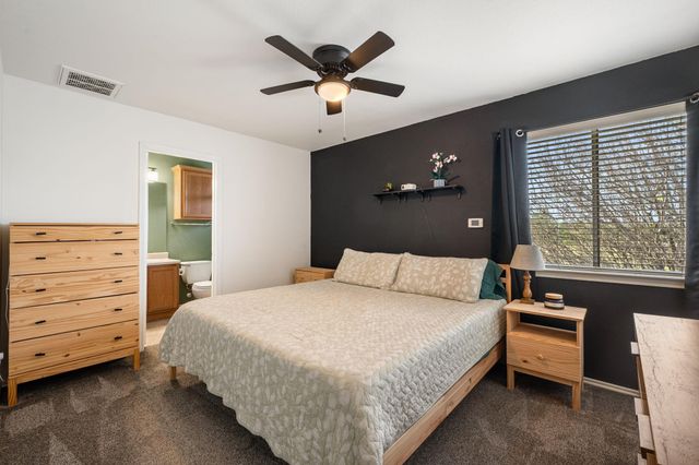 709 N Cascades Ave 1, Pflugerville, TX 78660