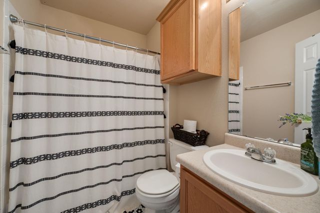 709 N Cascades Ave 1, Pflugerville, TX 78660