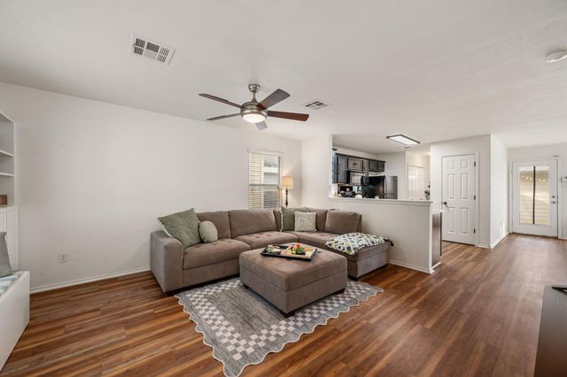 709 N Cascades Ave 1, Pflugerville, TX 78660