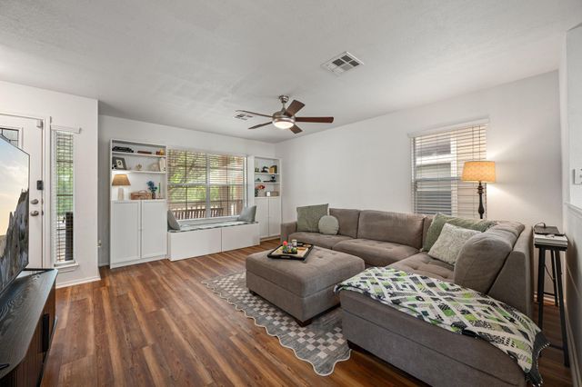 709 N Cascades Ave 1, Pflugerville, TX 78660