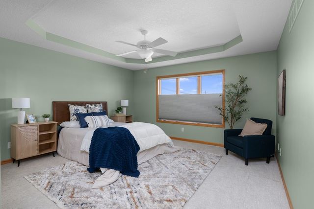 1126 W Le Claire Road 0, Eldridge, IA 52748