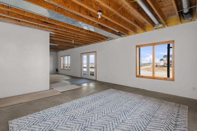 1126 W Le Claire Road 0, Eldridge, IA 52748