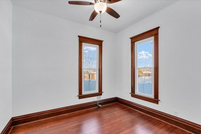 202 E Daggy Street, Tuscola, IL 61953