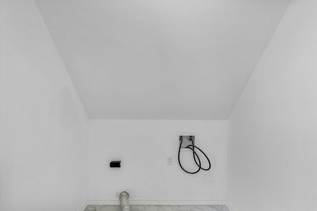 202 E Daggy Street, Tuscola, IL 61953