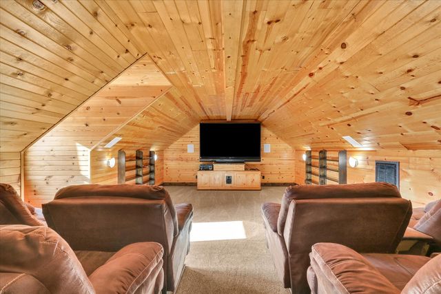 202 E Daggy Street, Tuscola, IL 61953