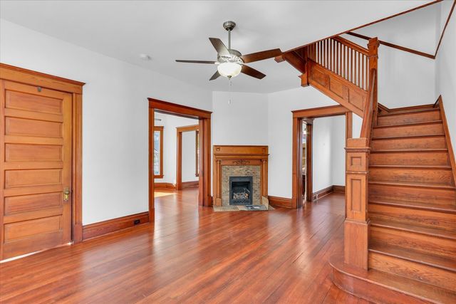 202 E Daggy Street, Tuscola, IL 61953