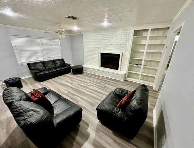 4310 Cinnabar Drive, Houston, TX 77072