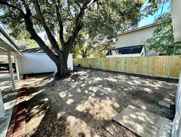 4310 Cinnabar Drive, Houston, TX 77072