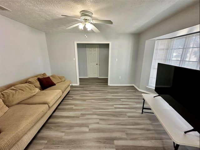4310 Cinnabar Drive, Houston, TX 77072
