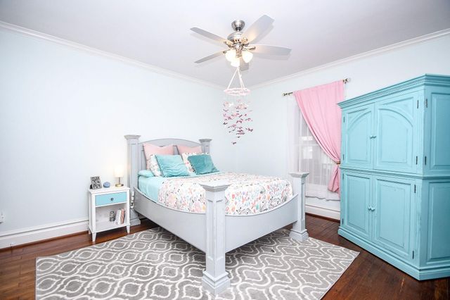 209 E Woodland Street, Houston, TX 77009