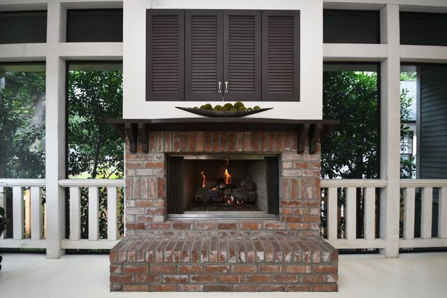 209 E Woodland Street, Houston, TX 77009