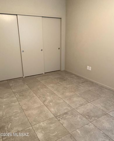 3026 N Dasylirion Drive, Tucson, AZ 85745