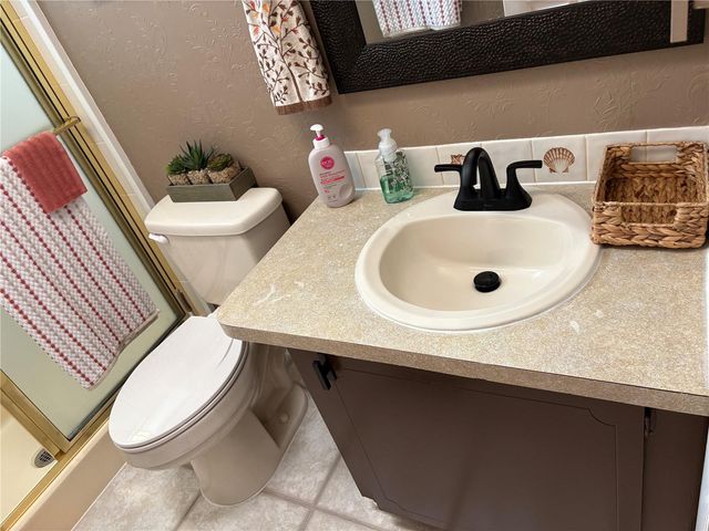 5696 HOLIDAY PARK BOULEVARD, North Port, FL 34287
