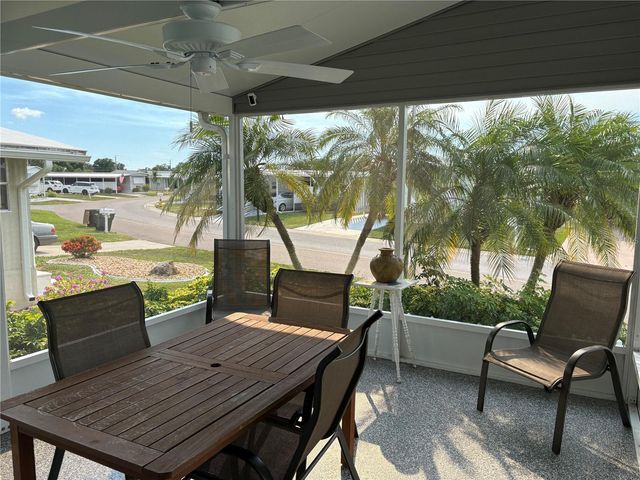 5696 HOLIDAY PARK BOULEVARD, North Port, FL 34287