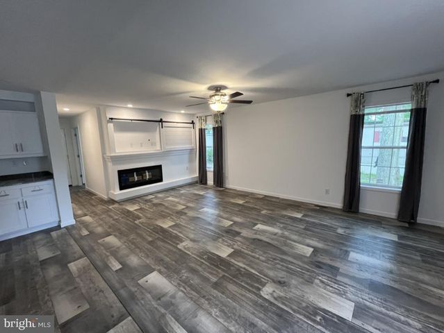 197 SPRING LN, Doylestown, PA 18901