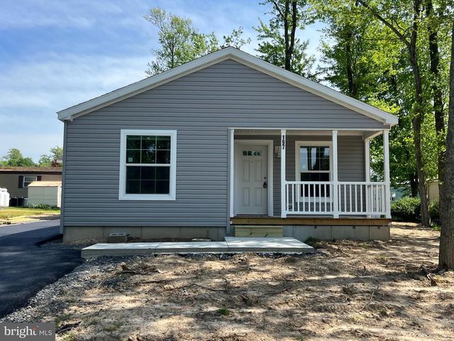 197 SPRING LANE, Doylestown, PA 18901