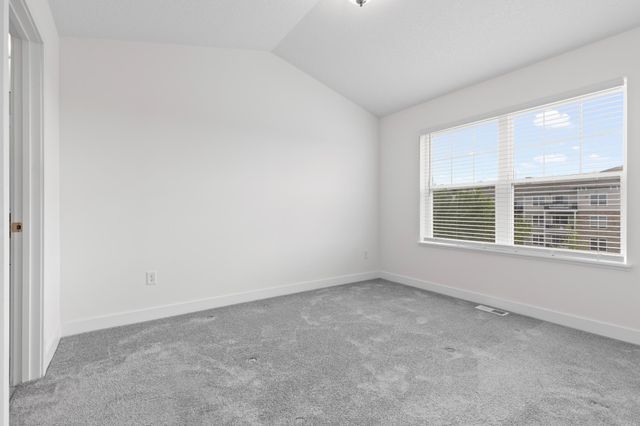 3159 Clover Ridge Drive, Chaska, MN 55318