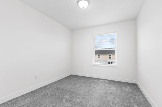 3159 Clover Ridge Drive, Chaska, MN 55318