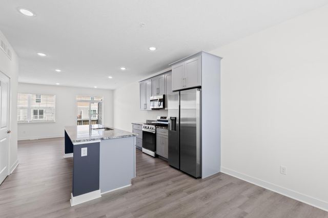 3159 Clover Ridge Drive, Chaska, MN 55318