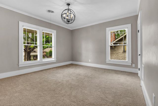 1757 VINTON AVE, Memphis, TN 38104