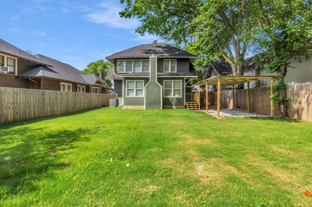 1757 VINTON AVE, Memphis, TN 38104