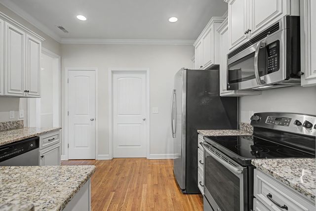 5021 Speight St, Spring Hill, TN 37174