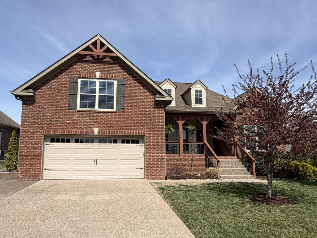 5021 Speight St, Spring Hill, TN 37174