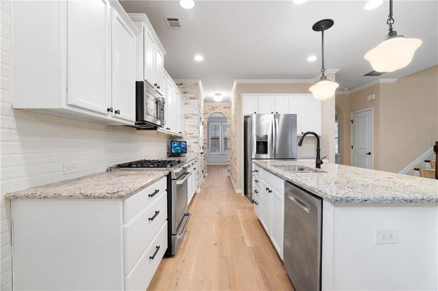 4521 W Village Court SE, Smyrna, GA 30080