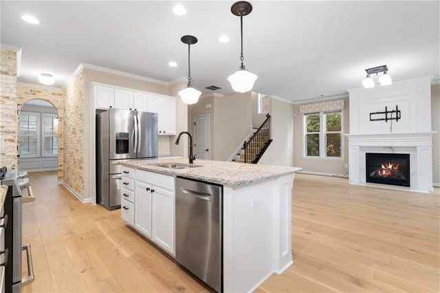4521 W Village Court SE, Smyrna, GA 30080