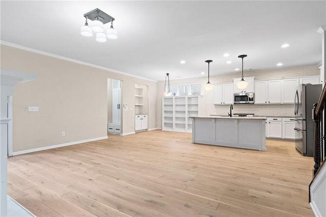4521 W Village Court SE, Smyrna, GA 30080