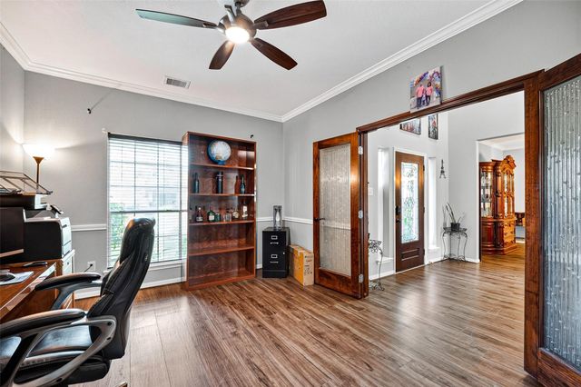 2221 Tracy Way, Deer Park, TX 77536