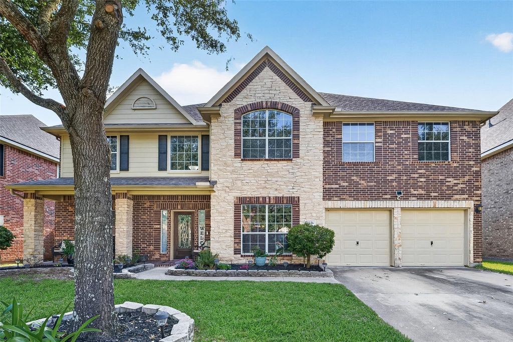 2221 Tracy Way, Deer Park, TX 77536