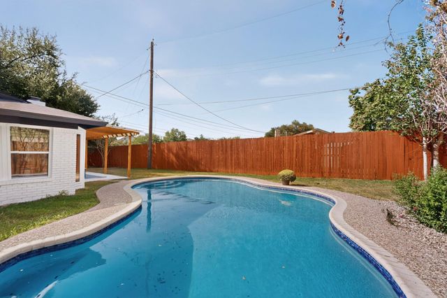 11513 June DR, Austin, TX 78753