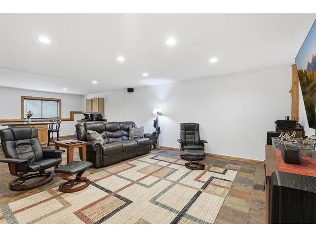 6483 State Highway 95, Princeton, MN 55371