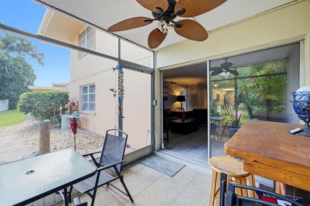 2223 BENEVA TERRACE 2222, Sarasota, FL 34232
