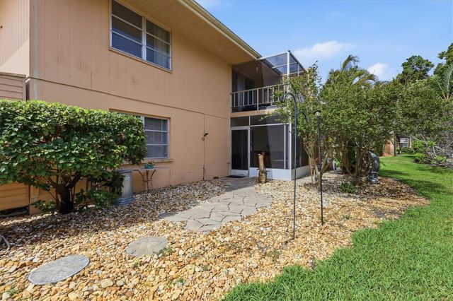 2223 BENEVA TERRACE 2222, Sarasota, FL 34232