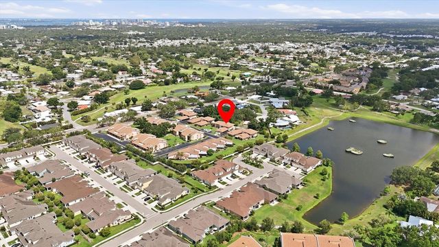 2223 BENEVA TERRACE 2222, Sarasota, FL 34232