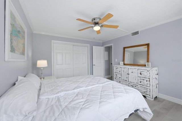 2223 BENEVA TERRACE 2222, Sarasota, FL 34232