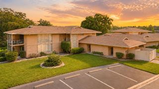 2223 BENEVA TERRACE 2222, Sarasota, FL 34232