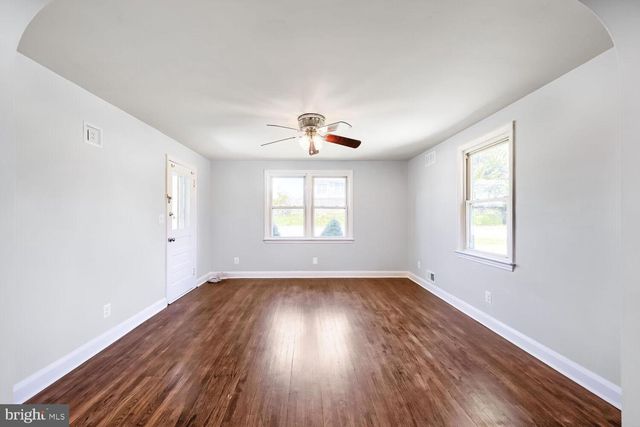 4425 E JOPPA RD, Perry Hall, MD 21128