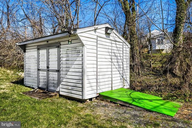 4425 E JOPPA RD, Perry Hall, MD 21128