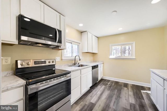 4425 E JOPPA RD, Perry Hall, MD 21128