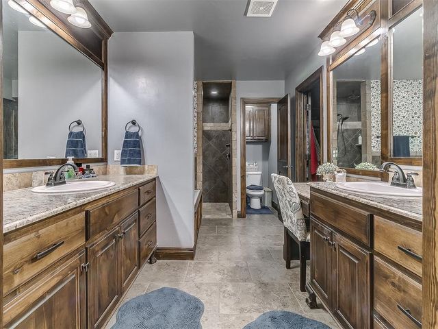 5808 Lindhurst Road, Edmond, OK 73034